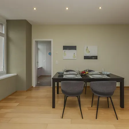 Elegance By Interhome